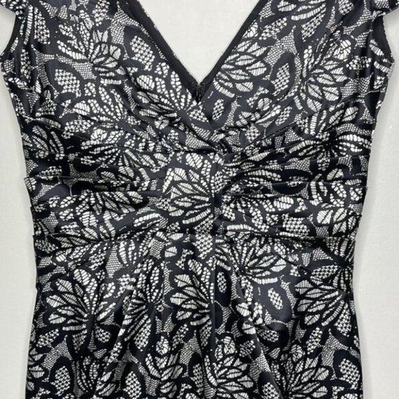 Maggy London Size 6 Black White Floral Lace Print Satin VNeck Sheath Event Dress - Picture 5 of 10